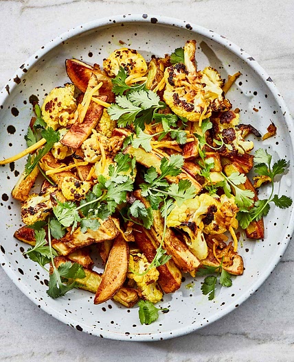 Aloo Gobi (Potatoes and Cauliflower)