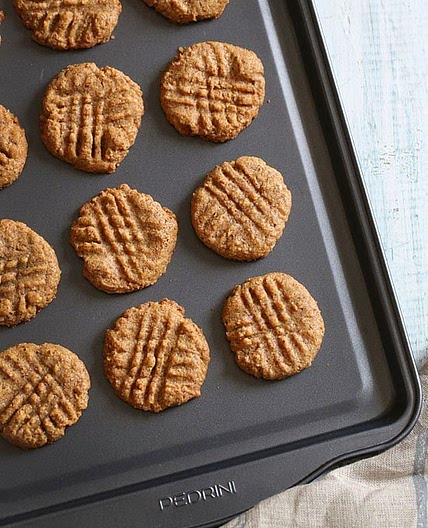 3-Ingredient Almond Butter Cookies