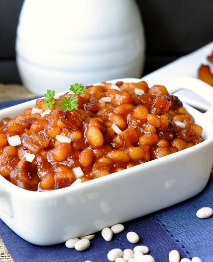 Brown Sugar Maple Baked Beans with Bacon
