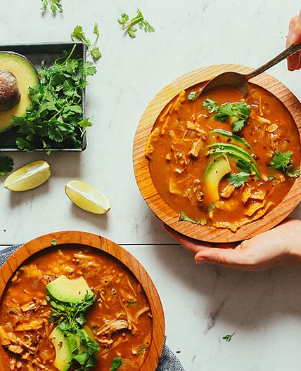 1-Pot Vegan Tortilla Soup