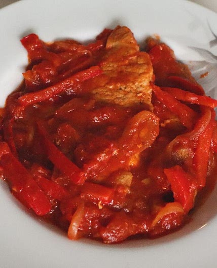 Mexican Pork Chops in Red Sauce