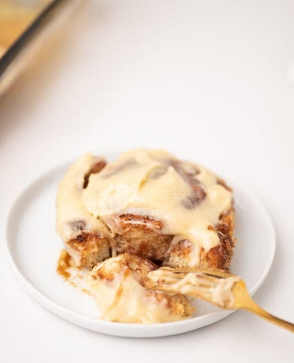 TikTok Cinnamon Rolls with Heavy Cream