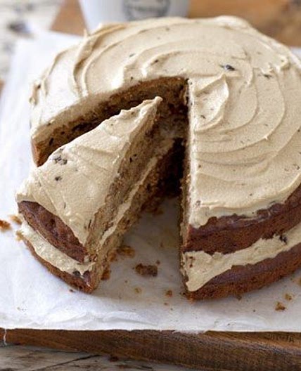 Apple & walnut cake with treacle icing