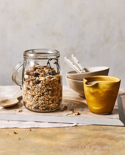 Homemade granola
