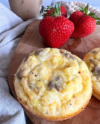 Easy Egg and Sausage Muffins