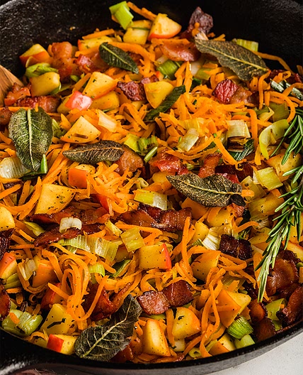 Carrot Apple & Bacon Breakfast Hash (Whole 30, Paleo, AIP)