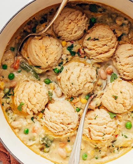 Vegan White Bean Pot Pie Soup