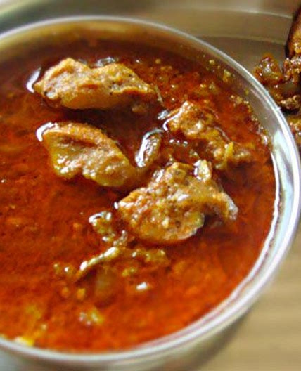 Indian Village (Gavthi) Chicken Curry Recipe