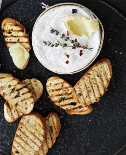 Baked camembert