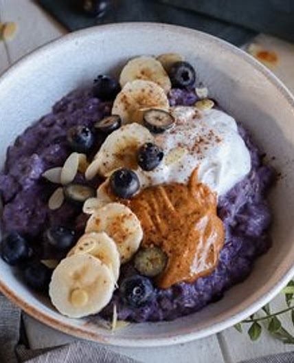 Blueberry Almond Oatmeal