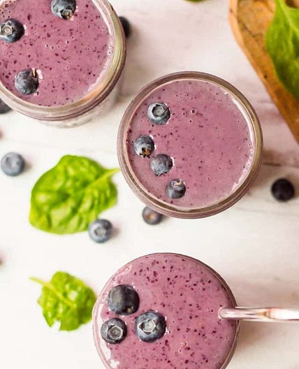 5-Minute Blueberry Spinach Smoothie
