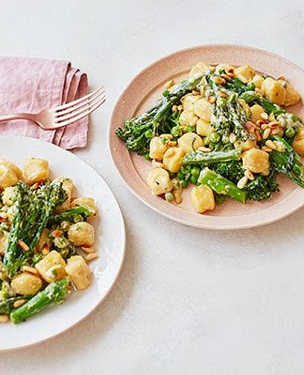 Creamy broccoli gnocchi