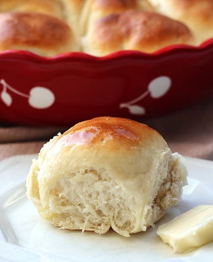 Classic Dinner Rolls
