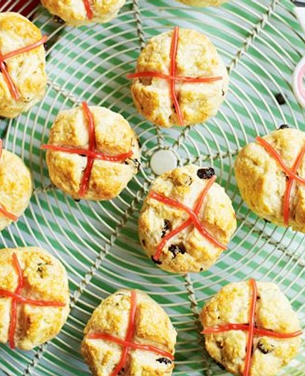 Hot cross scones