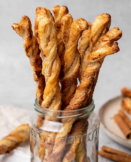 Puff Pastry Cinnamon Twists (VIDEO)