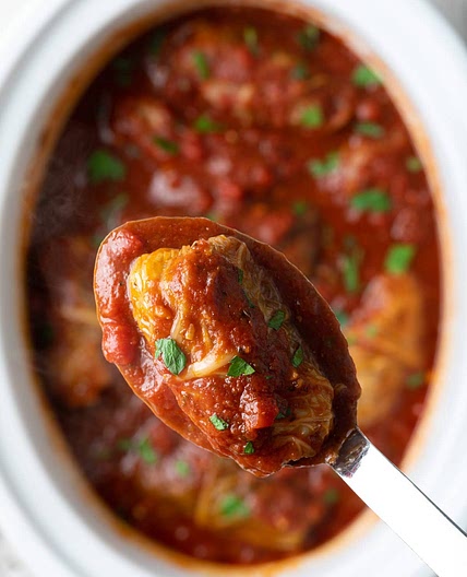 Crockpot Polish Cabbage Rolls Recipe (Golabki)