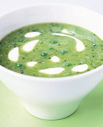 Easy pea & mint soup