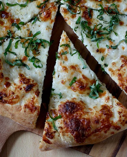 Garlic Parmesan Pizza