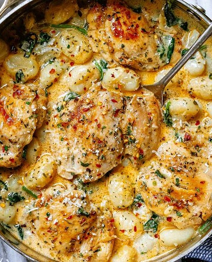 Creamy Spinach Chicken Gnocchi