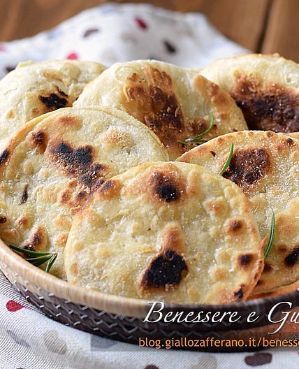 FOCACCINE SENZA LIEVITO