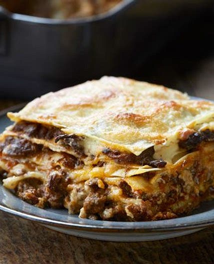 Classic Italian lasagne