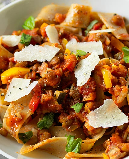Vegetable ragu and pasta