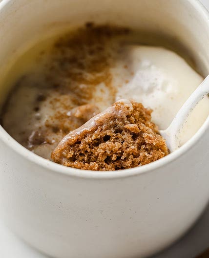Low Carb Keto Cinnamon Roll Mug Cake