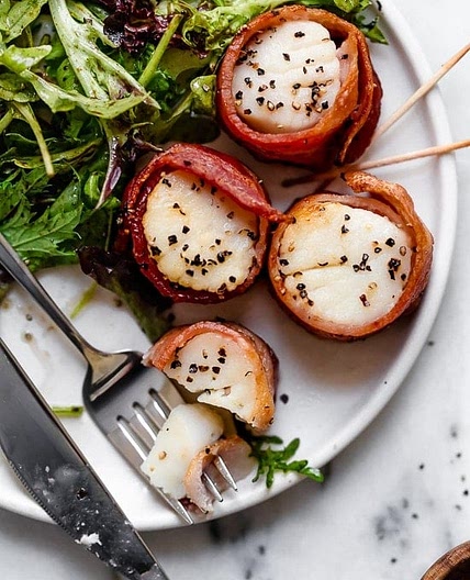 Air Fryer Scallops with Bacon