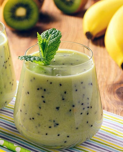 Frullato a base di banana e kiwi
