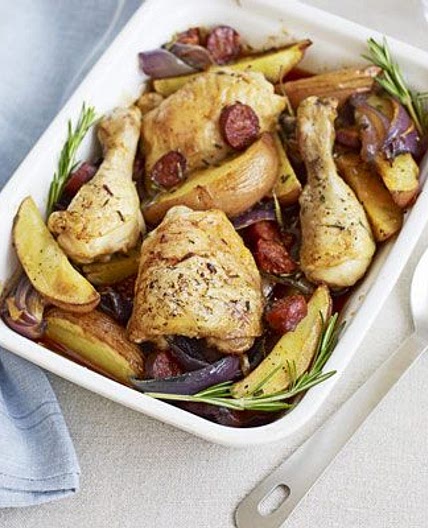 Chicken & chorizo traybake