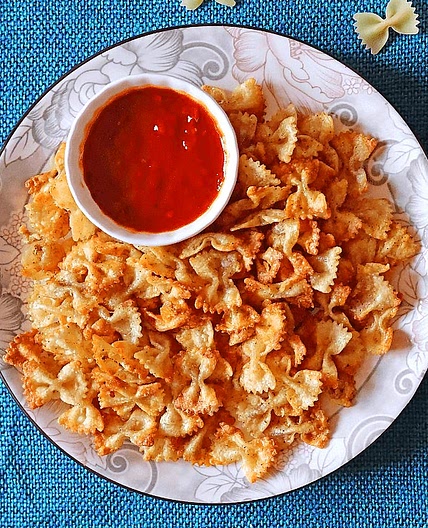 Air Fryer Pasta Chips