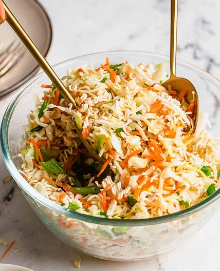 Ridiculously Amazing Asian Ramen Salad