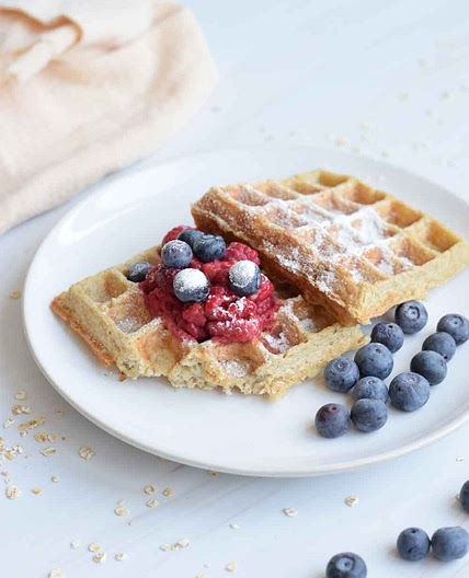 Healthy gluten-free oat waffles