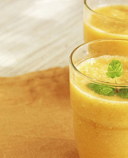 Milk shake orange et céréales du matin