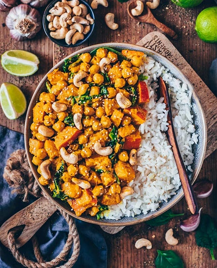 Kürbis-Kichererbsen-Curry (vegan, einfaches Rezept)