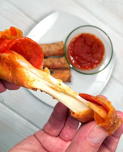 Pizza Egg Rolls