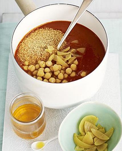 Spiced chickpea soup