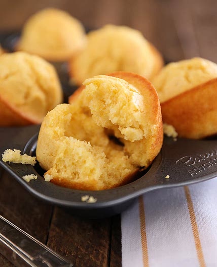 Sweet Cornbread Muffins