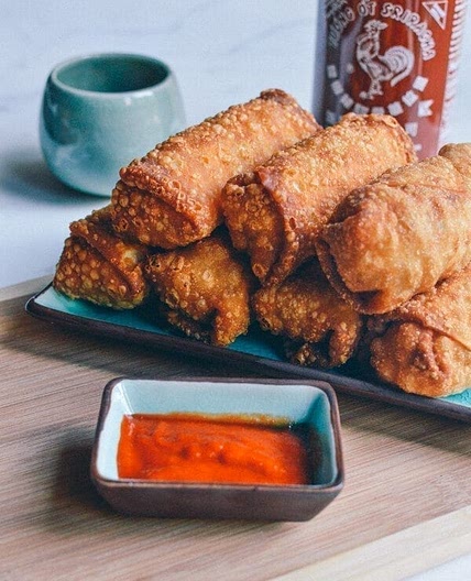 Copycat Takeout Egg Rolls