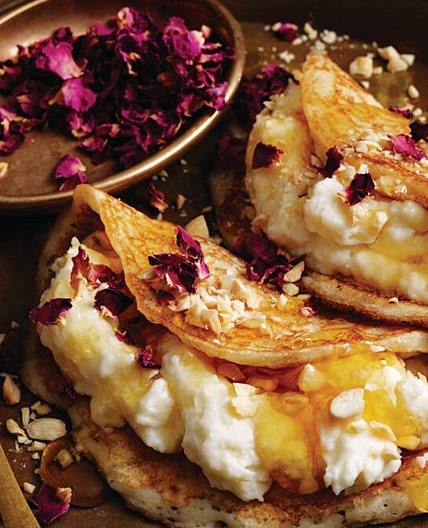 Atayef with ashta (Lebanese pancakes with cream)