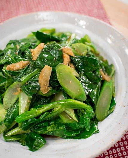 Gai Lan Oyster Sauce Stir-Fry (Chinese Broccoli)