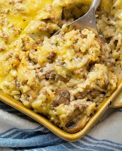 Cheesy Ground Beef and Rice Casserole
