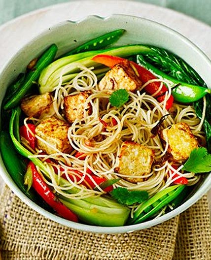 Asian tofu with stir-fried noodles, pak choi & sugar snap peas