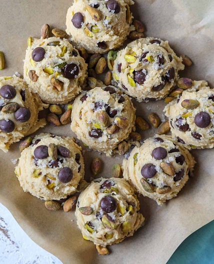 Sea Salt, Pistachio and Dark Chocolate Chip Cookie Recipe
