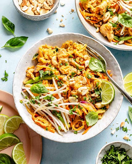 Whole30 Spaghetti Squash Pad Thai