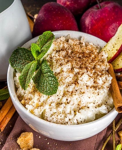 Cómo hacer ARROZ con LECHE con MANZANA y CANELA, ¡receta fácil!
