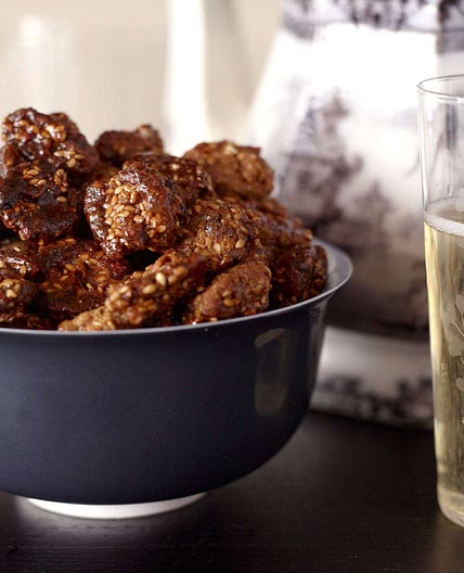 Sweet-and-Spicy Sesame Walnuts