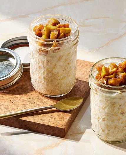 Apple Pie–Inspired Overnight Oats