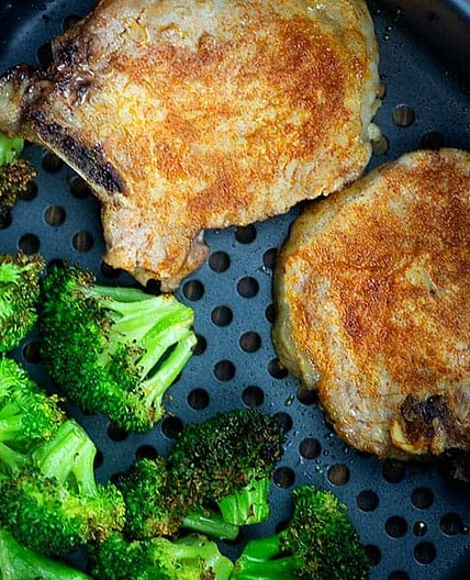 Air Fryer Pork Chops & Broccoli