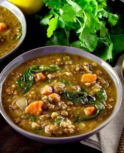 Lentil Spinach Soup with Lemon
